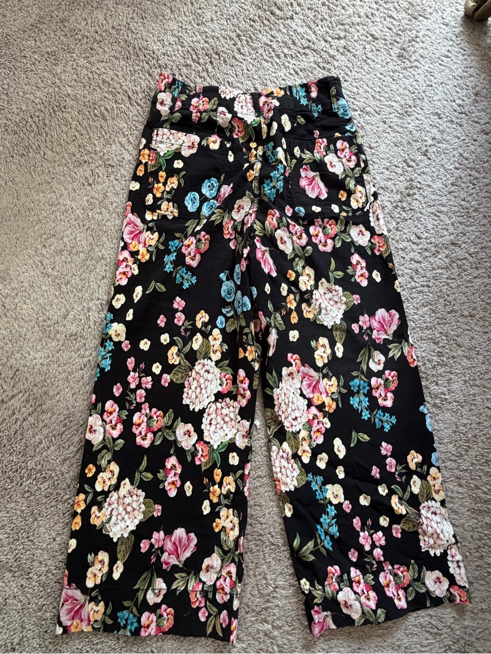 Maeve Colette Floral Wide-Leg Crop Pants - Black Multi - Picture 4 of 6